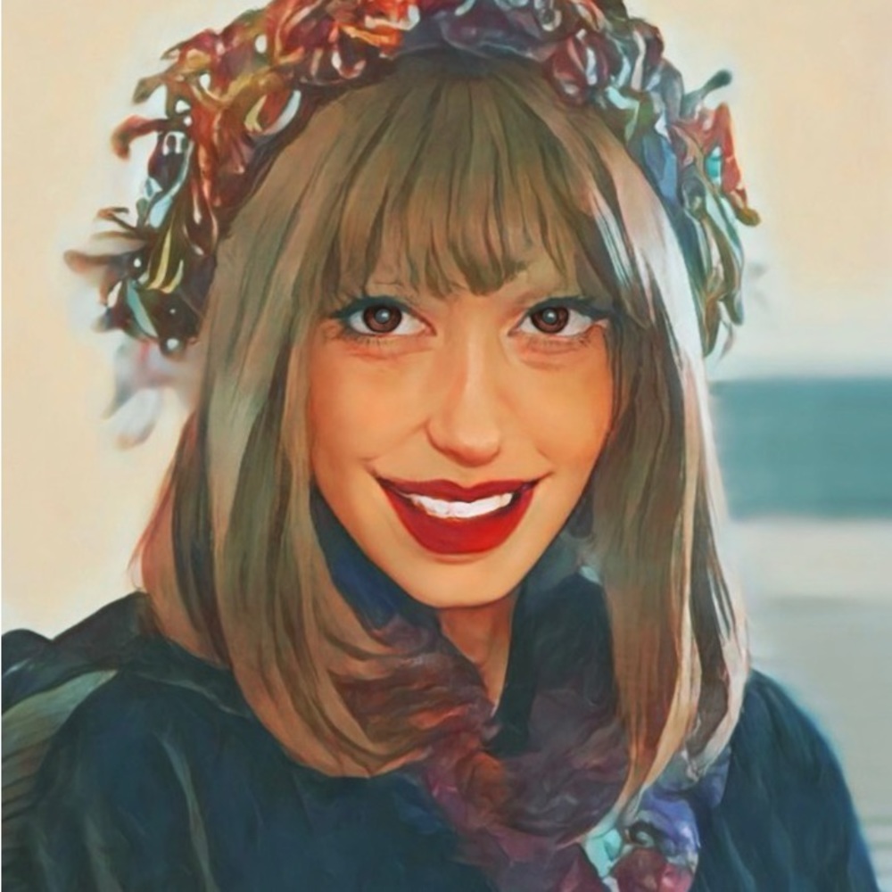 Meet your Posher, Alexis